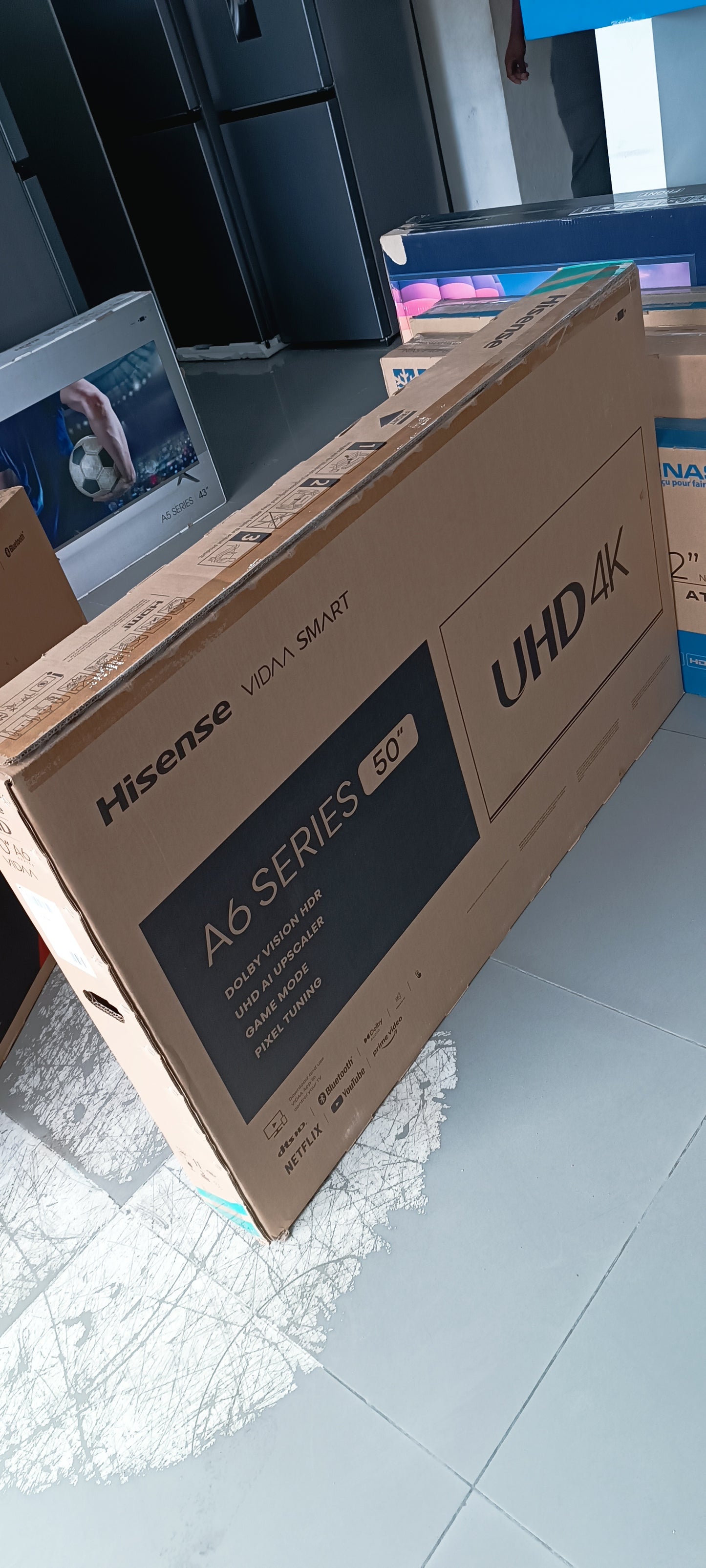 Télévision connectée Hisense 50 pouces UHD 4K