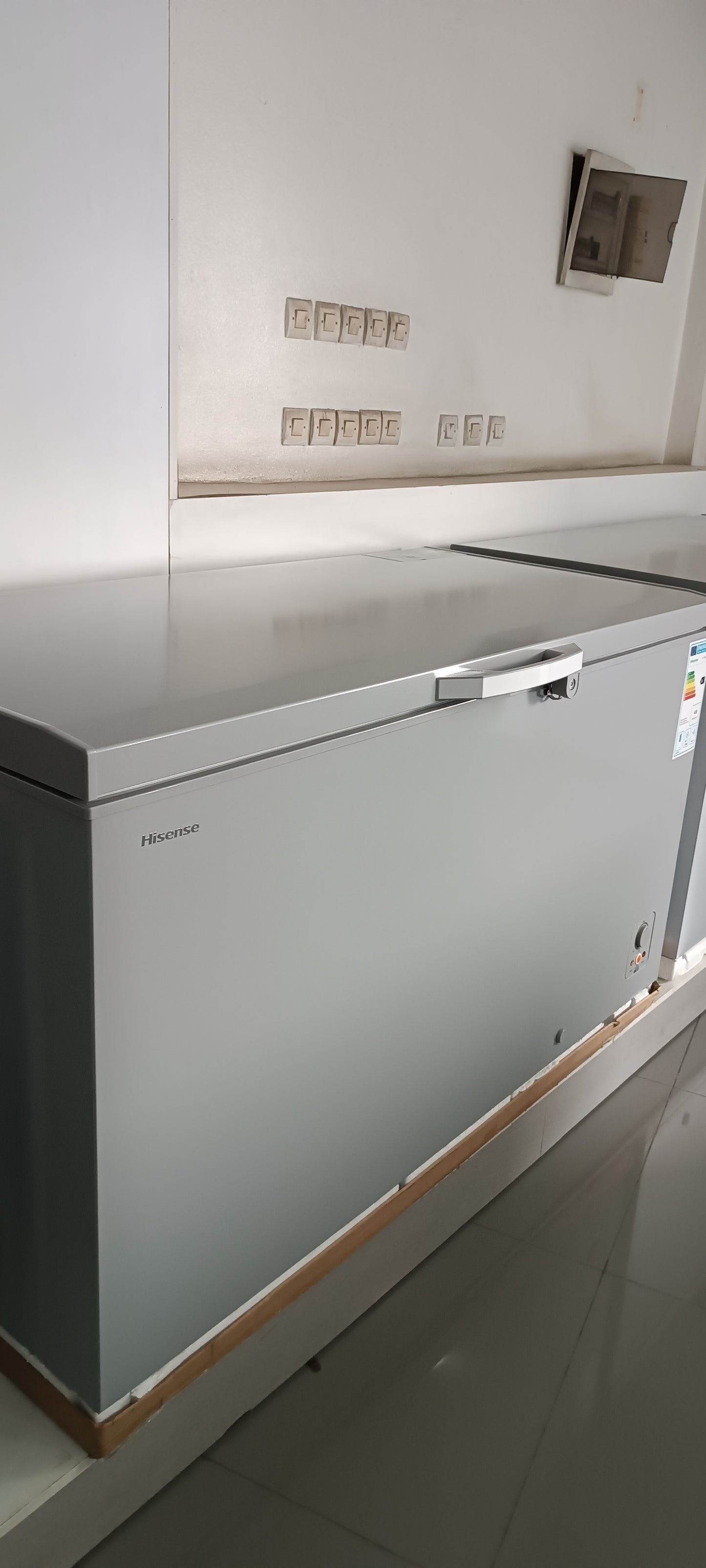 CONGÉLATEUR HORIZONTAL HISENSE 420LT